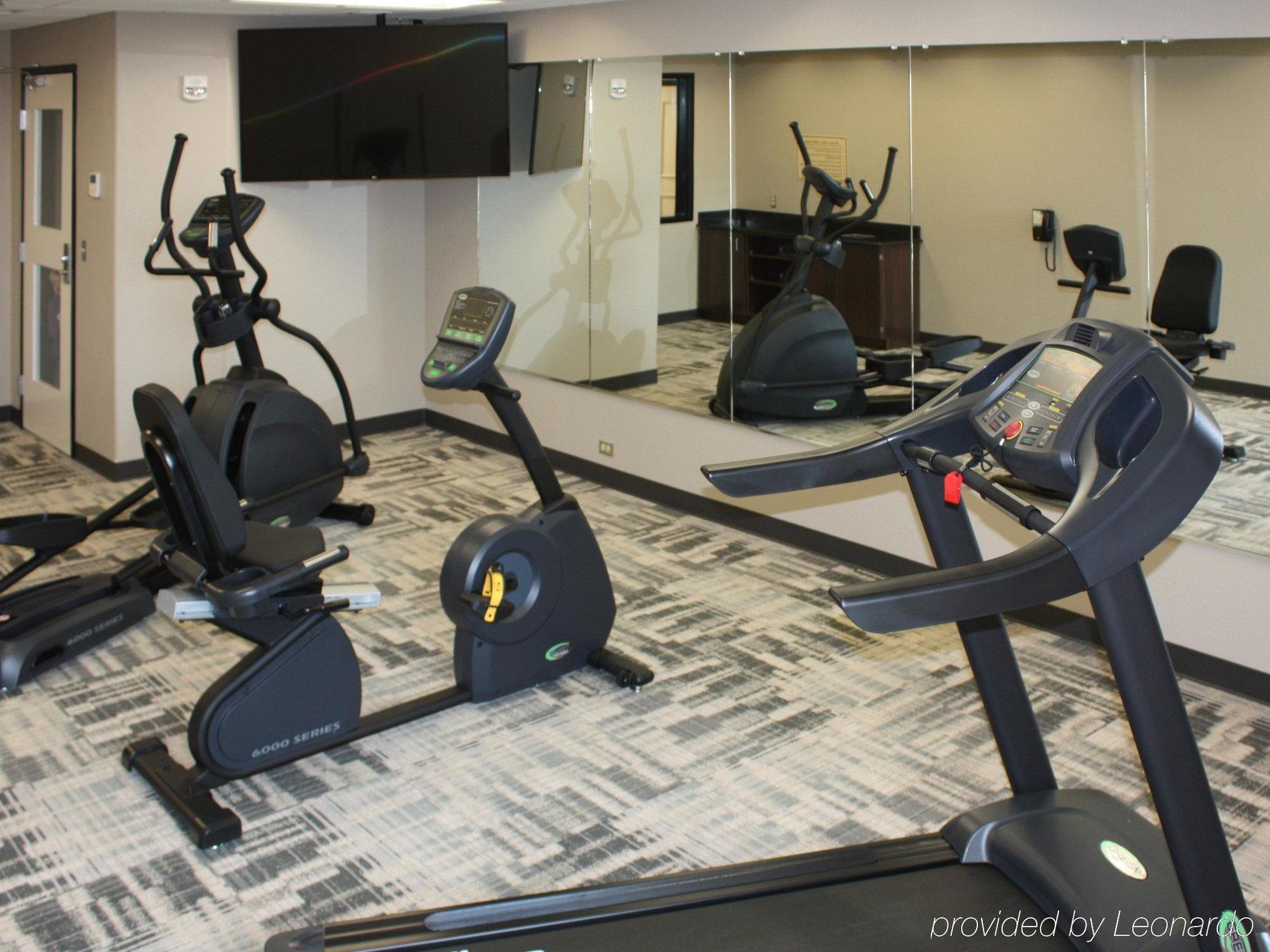 The Heritage Inn & Suites, Ascend Hotel Collection Гарден-Сити Экстерьер фото